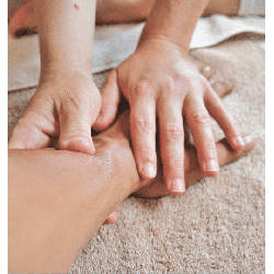 Soin drainant jambes : adieu jambes lourdes et cellulite